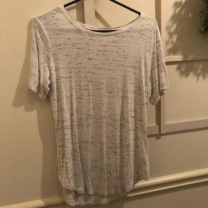 Old navy women’s white/black Luxe tee size M